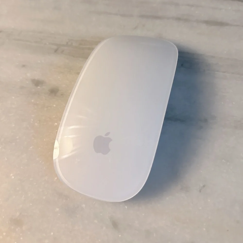 Apple Bluetooth & Wireless Mouse